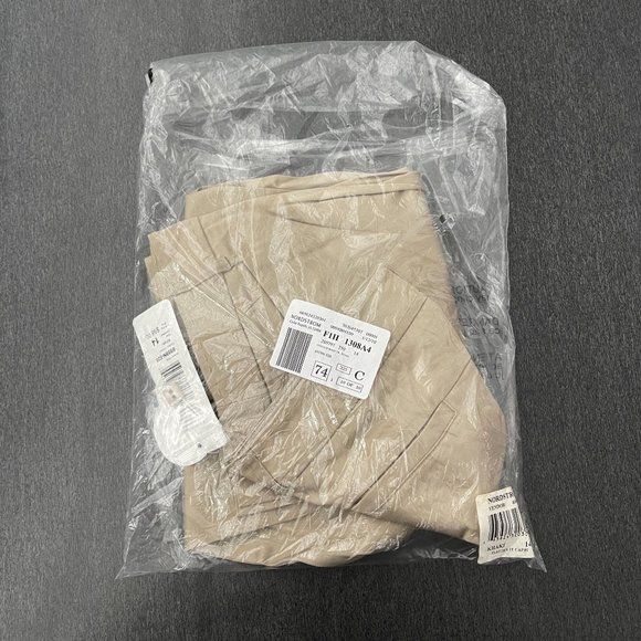 Claudia EV Women's Khaki Capri Pants, Size 14 NWT - Picture 7 of 7